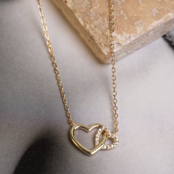 NWT Veronica Interlocking Heart Necklace // 14kt Gold Vermeil + CZ - Picture 4 of 5